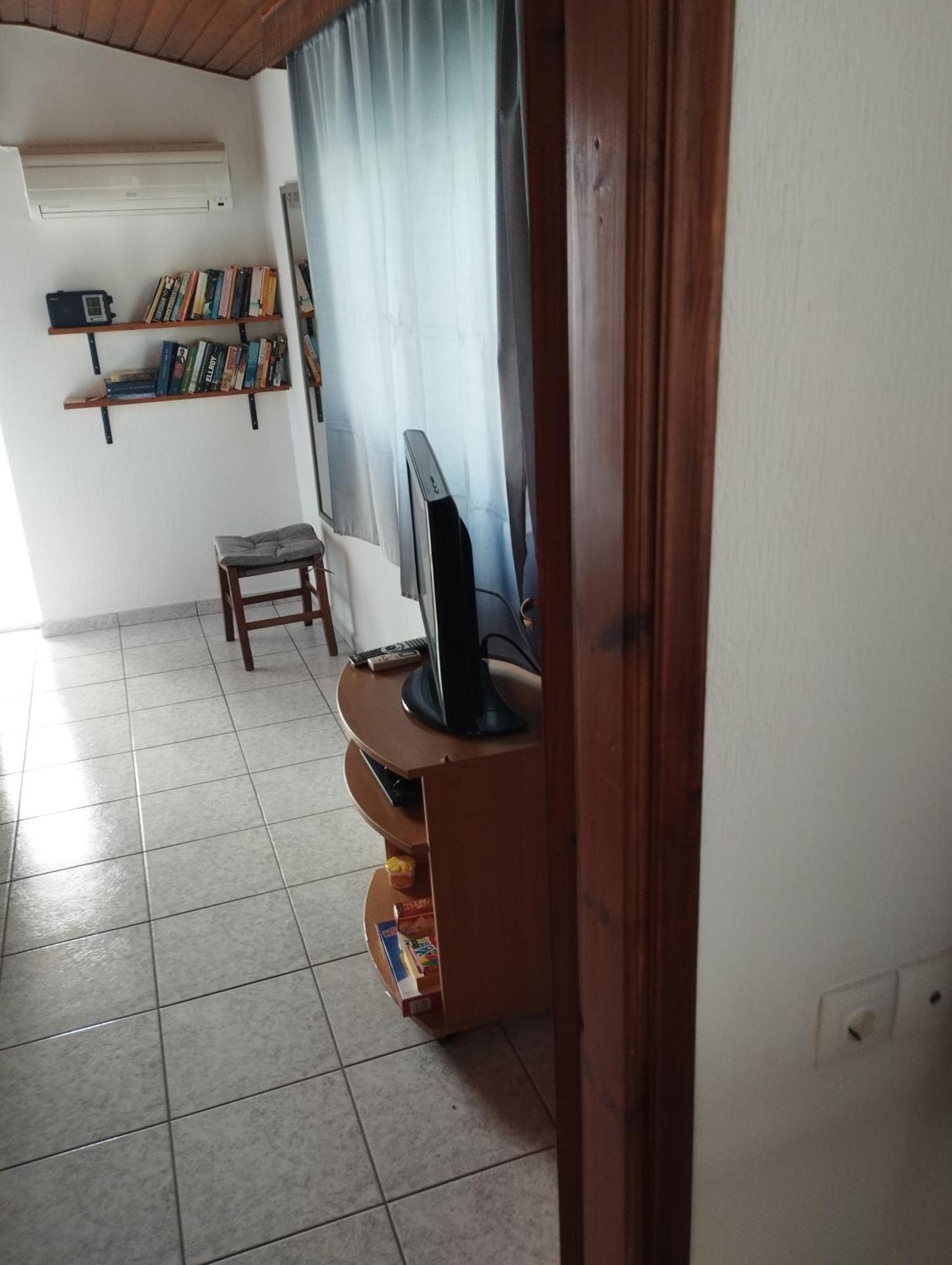 My Sisters House Apartment อายิโอสนิโกลาโอส ภายนอก รูปภาพ