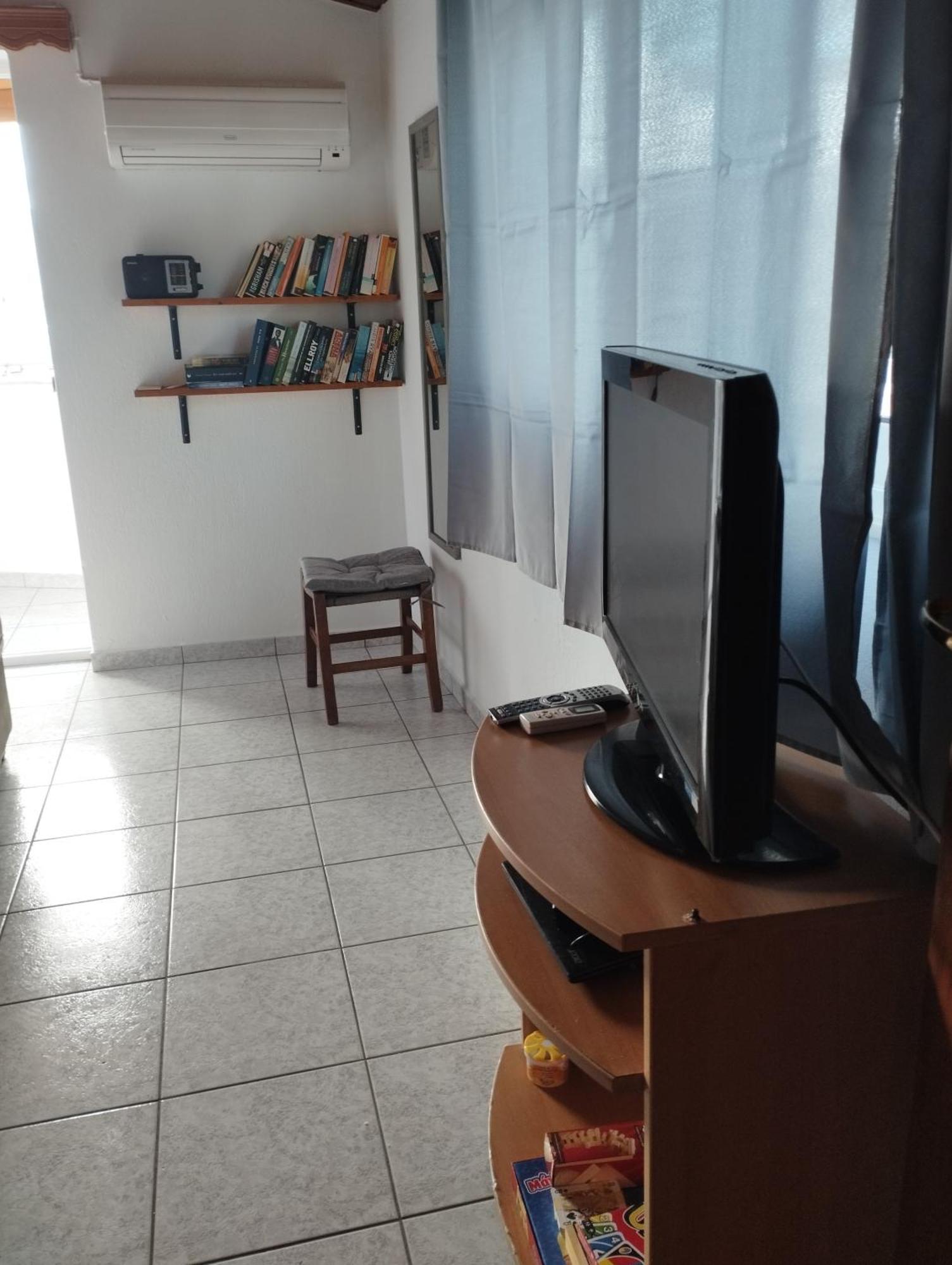 My Sisters House Apartment อายิโอสนิโกลาโอส ภายนอก รูปภาพ